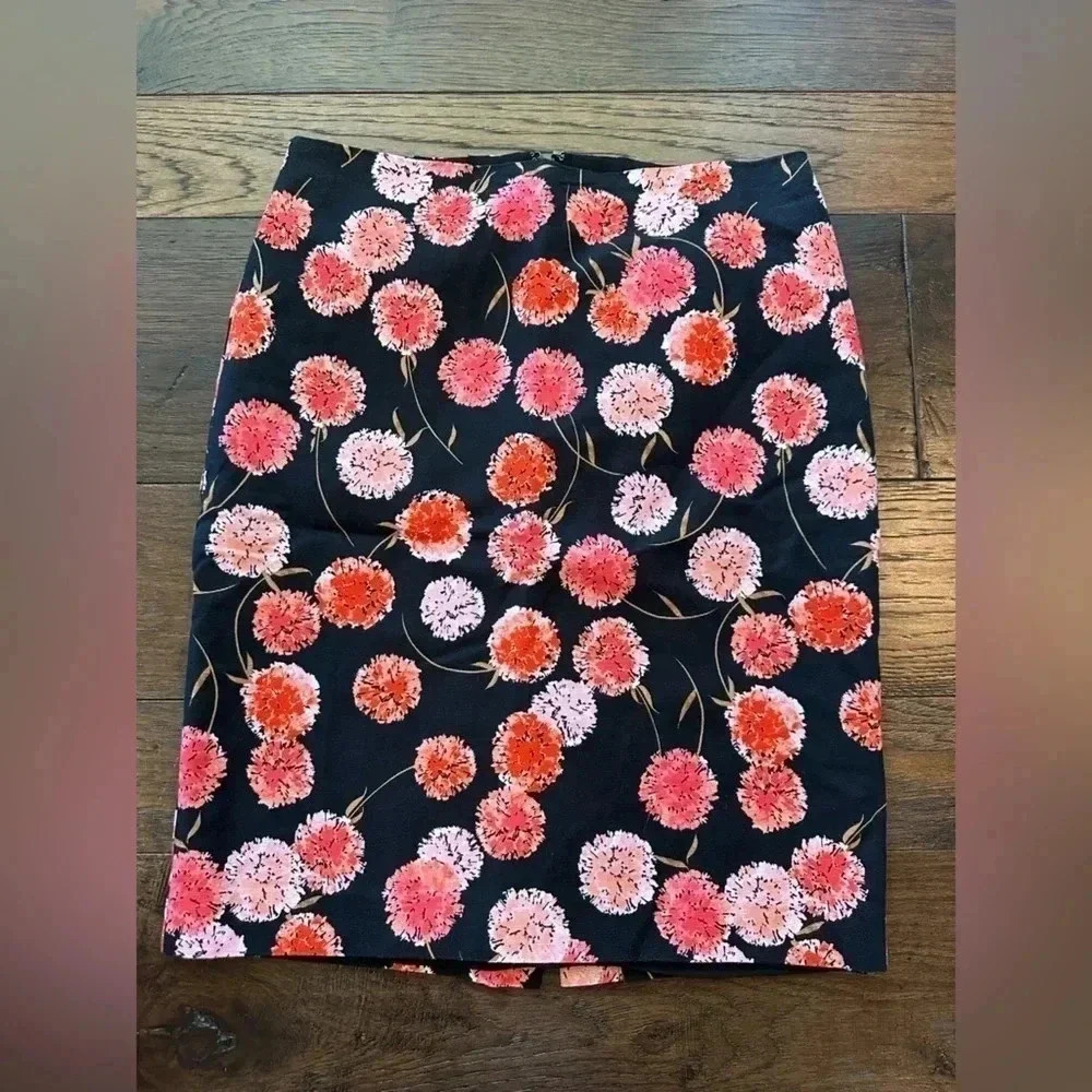 Talbots Floral Pencil Shirt- 4 petite